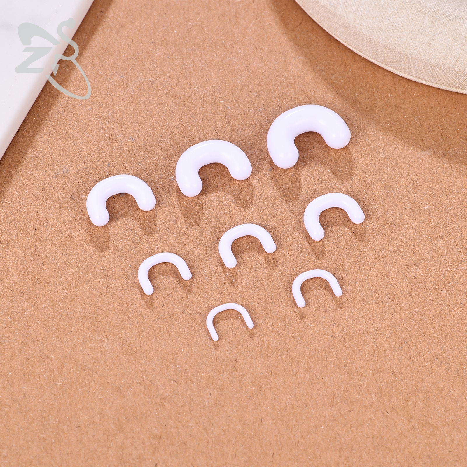 ZS 1 PC U Shape Acrylic Nose R - Zs Body Jewelry recension och pris