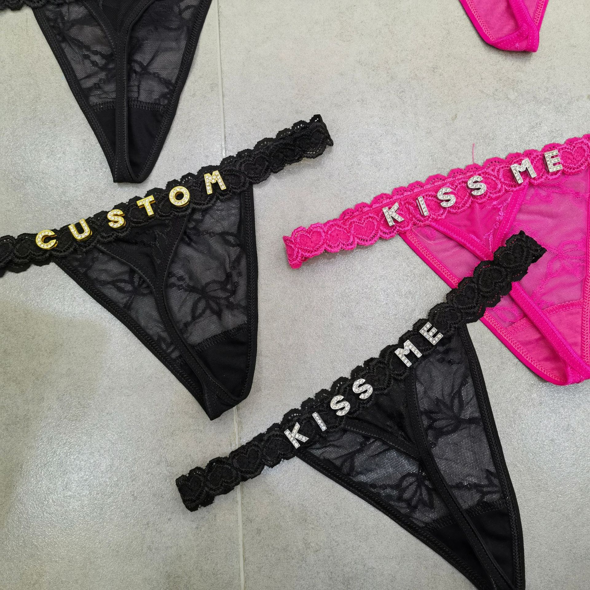 Customize Thongs Crystal Name  - Body Jewelry Waist Chains recension och pris
