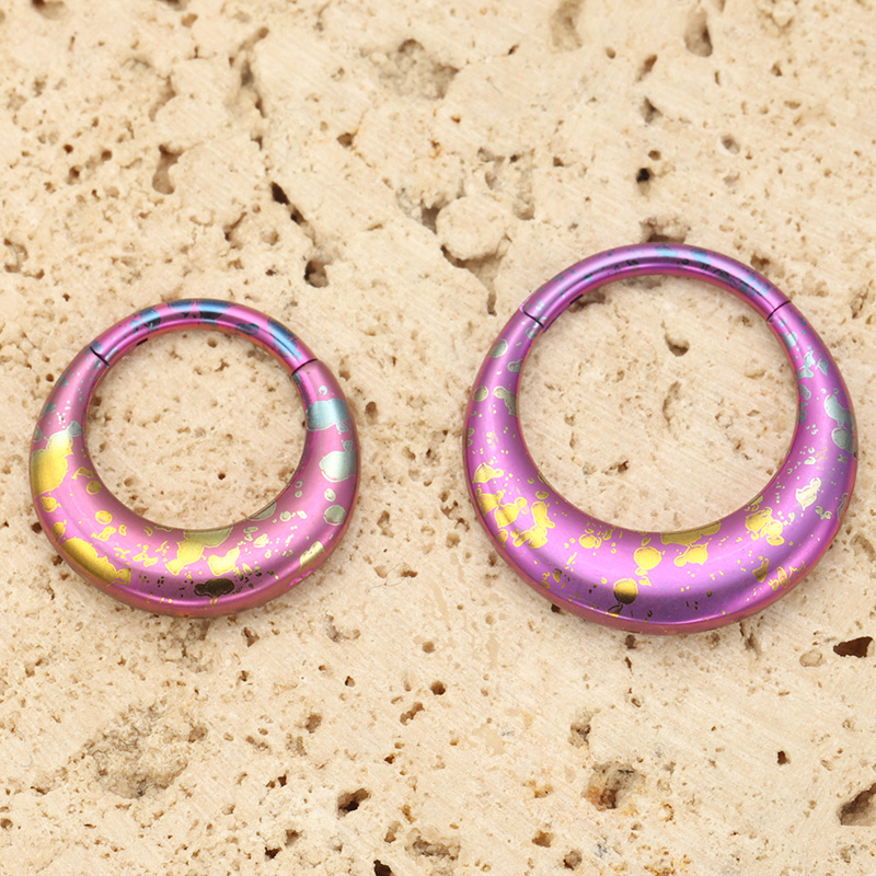 G23 Titanium Septum Distressed - Body Jewelry Bulk recension och pris