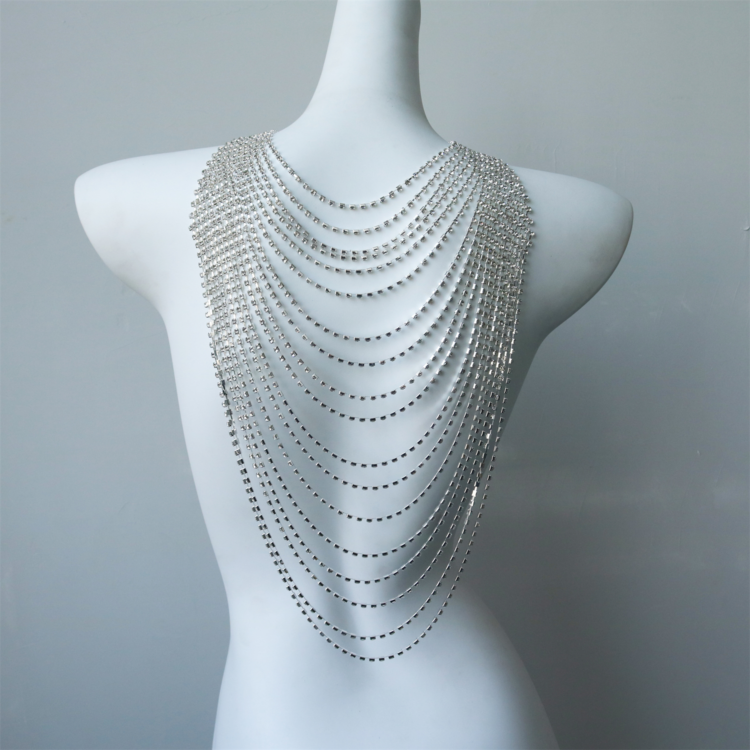 Stylish Multi-Layer Body Chain - Body Jewelry Back recension och pris